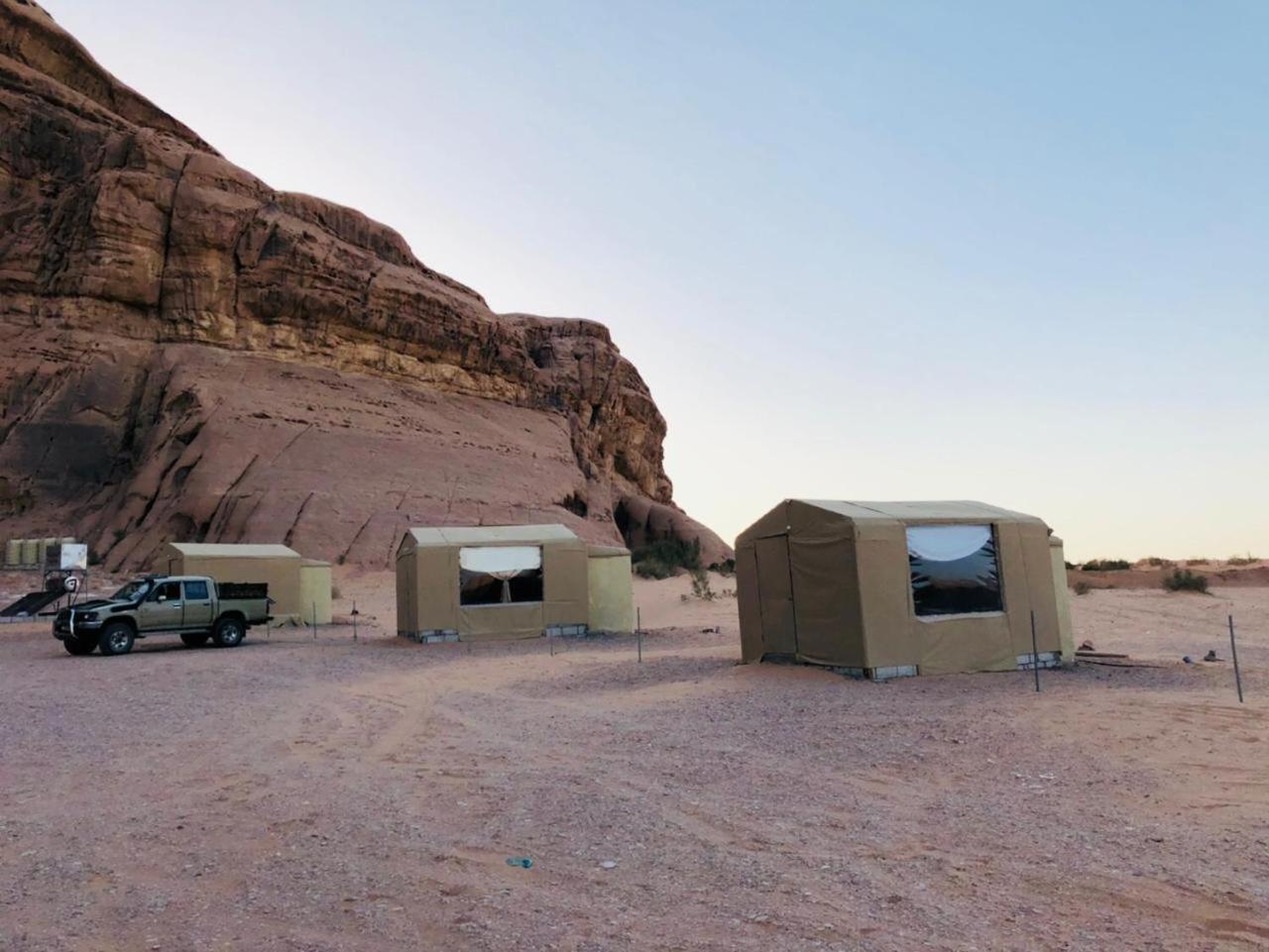 Landscape Rum Camp Hotel Wadi Rum Buitenkant foto