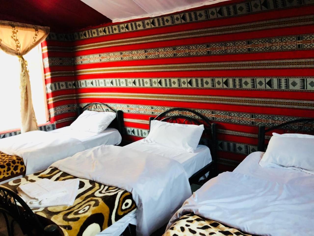 Landscape Rum Camp Hotel Wadi Rum Buitenkant foto