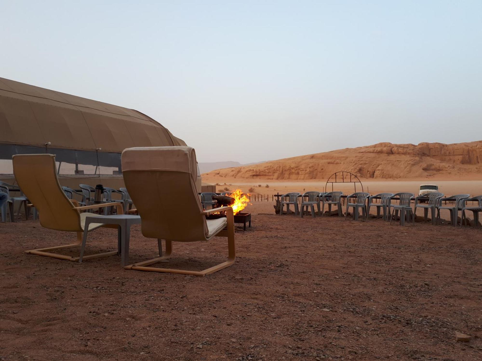 Landscape Rum Camp Hotel Wadi Rum Buitenkant foto