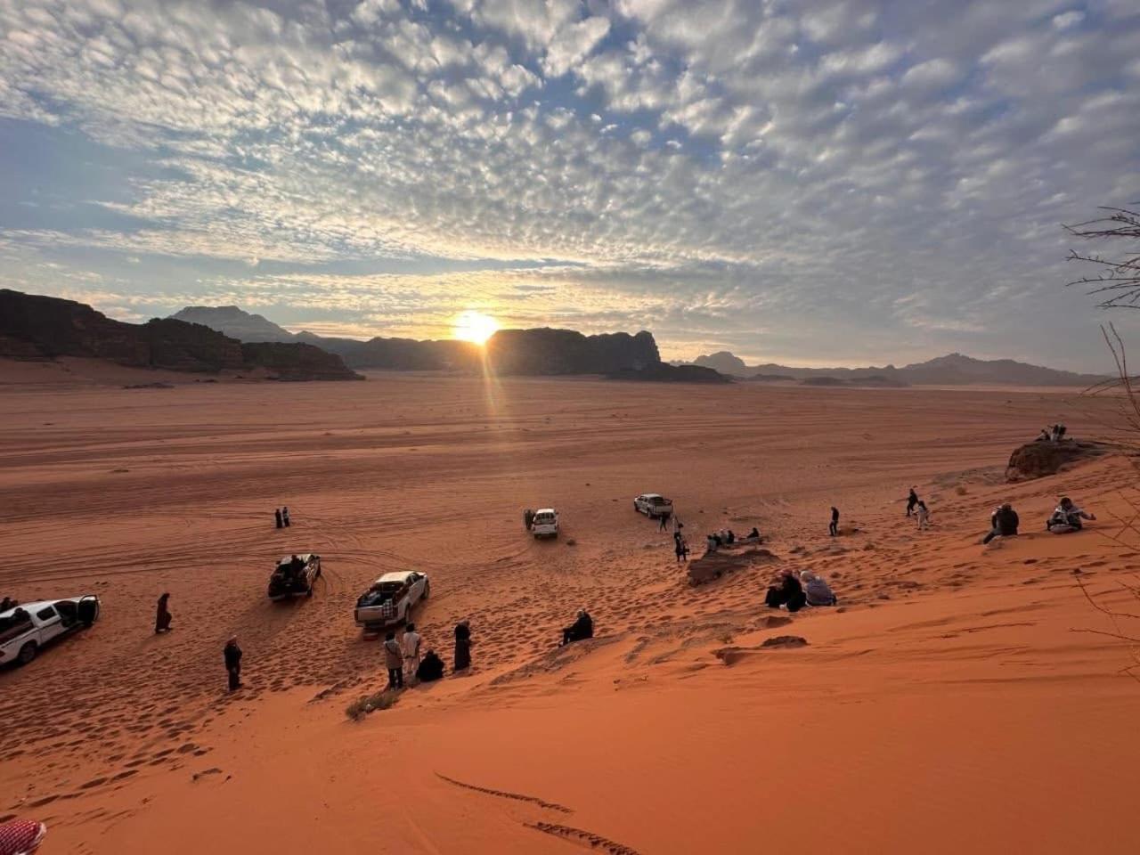 Landscape Rum Camp Hotel Wadi Rum Buitenkant foto